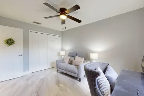 270 SW Parish Terrace Port St Lucie FL 34984