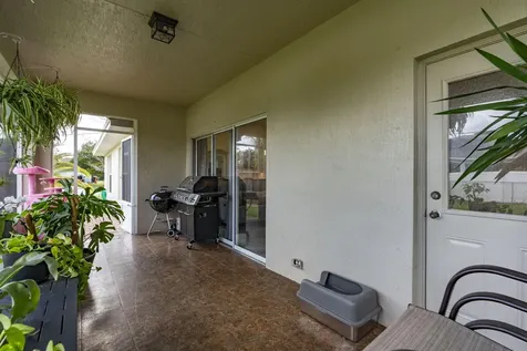 270 SW Parish Terrace Port St Lucie FL 34984