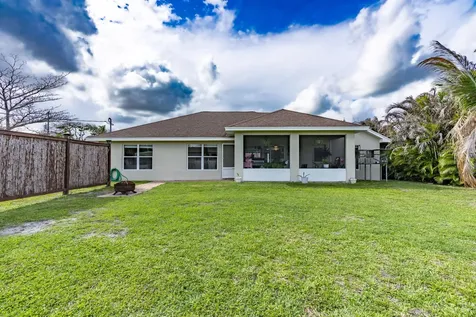270 SW Parish Terrace Port St Lucie FL 34984