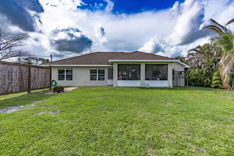 270 SW Parish Terrace Port St Lucie FL 34984