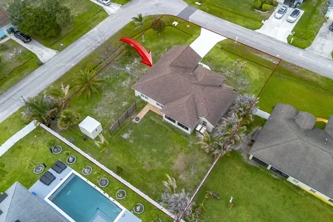270 SW Parish Terrace Port St Lucie FL 34984