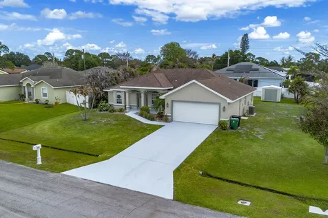 270 SW Parish Terrace Port St Lucie FL 34984