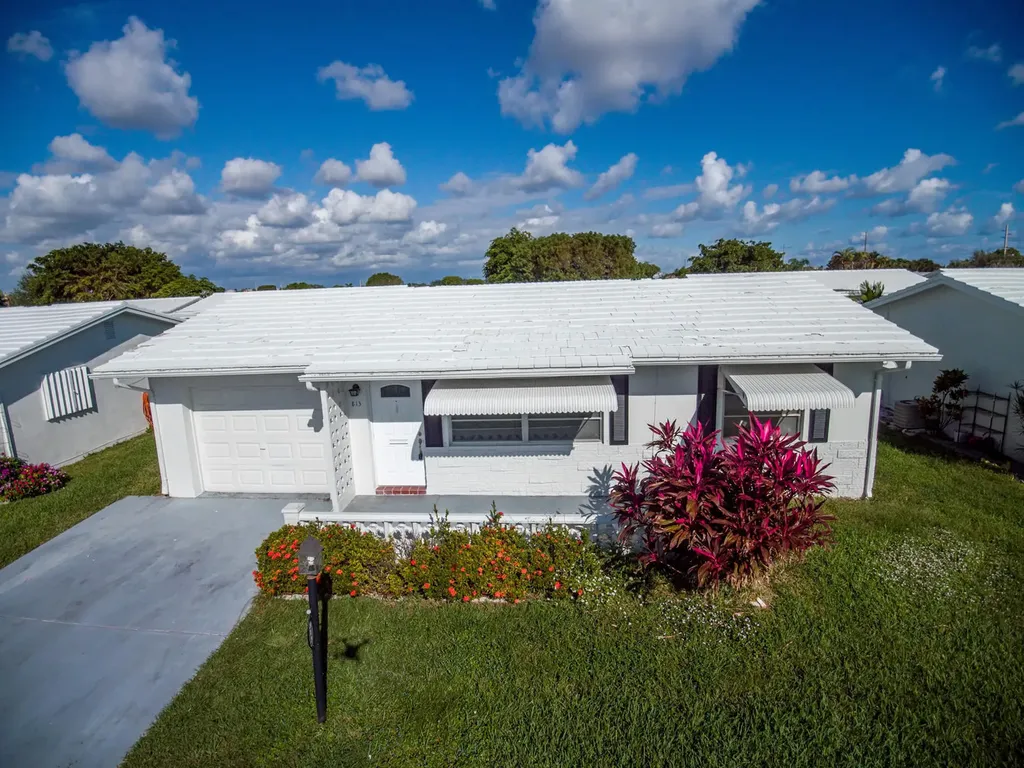 813 SW 5th Court Boynton Beach FL 33426