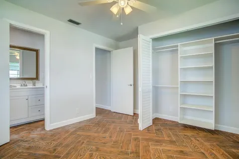 813 SW 5th Court Boynton Beach FL 33426