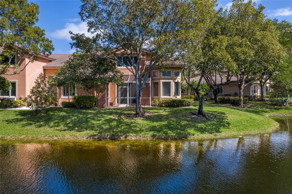 5704 NW 127th Terrace Coral Springs FL 33076