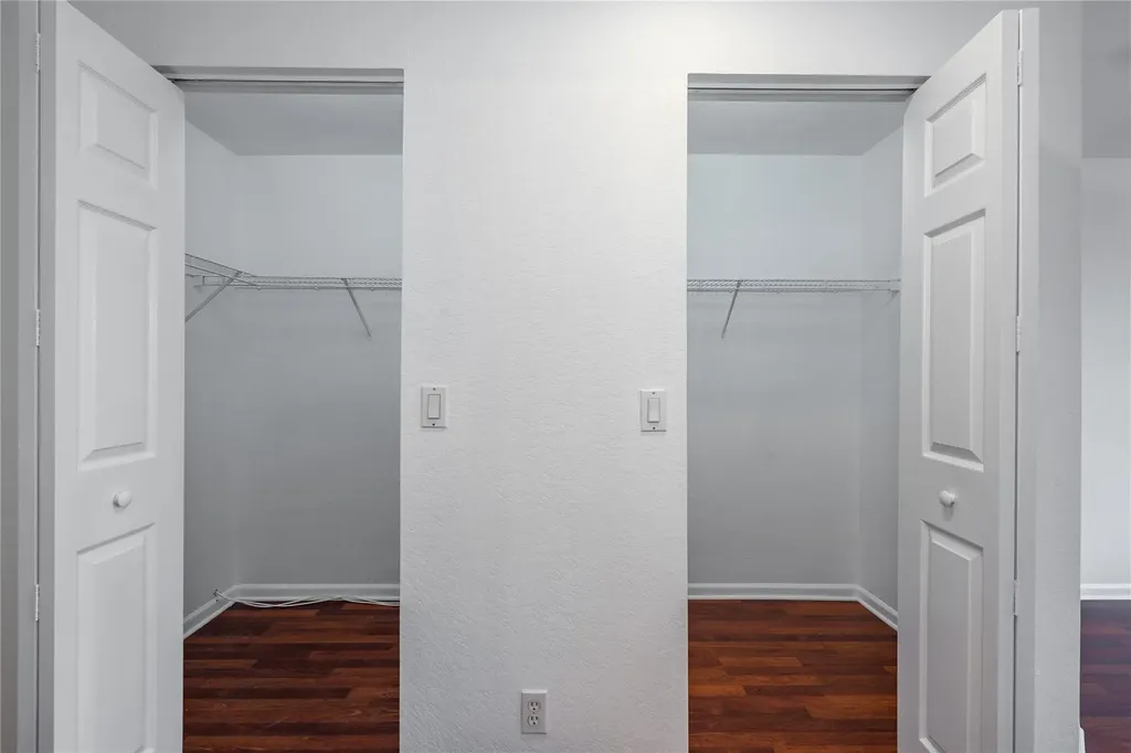 5704 NW 127th Terrace Coral Springs FL 33076
