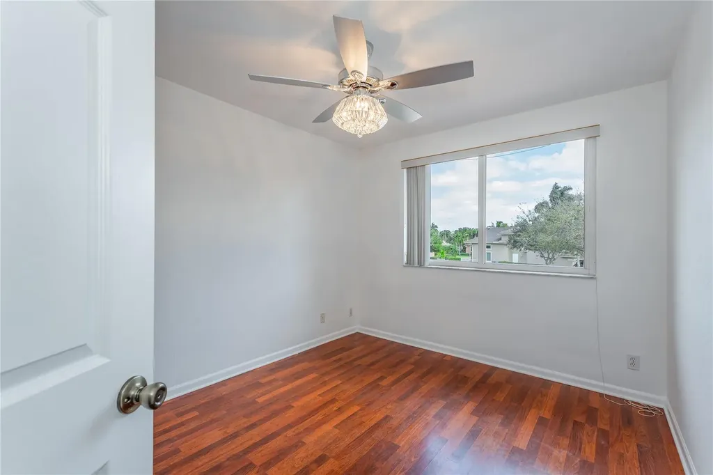 5704 NW 127th Terrace Coral Springs FL 33076