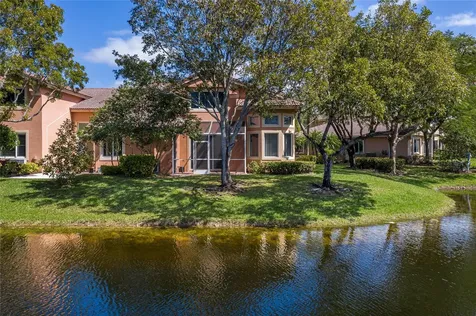 5704 NW 127th Terrace Coral Springs FL 33076