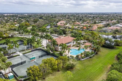 5704 NW 127th Terrace Coral Springs FL 33076