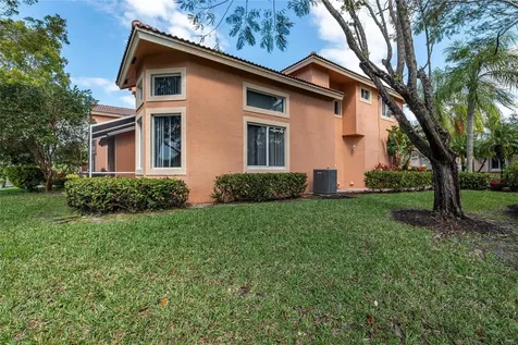 5704 NW 127th Terrace Coral Springs FL 33076