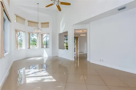 5704 NW 127th Terrace Coral Springs FL 33076