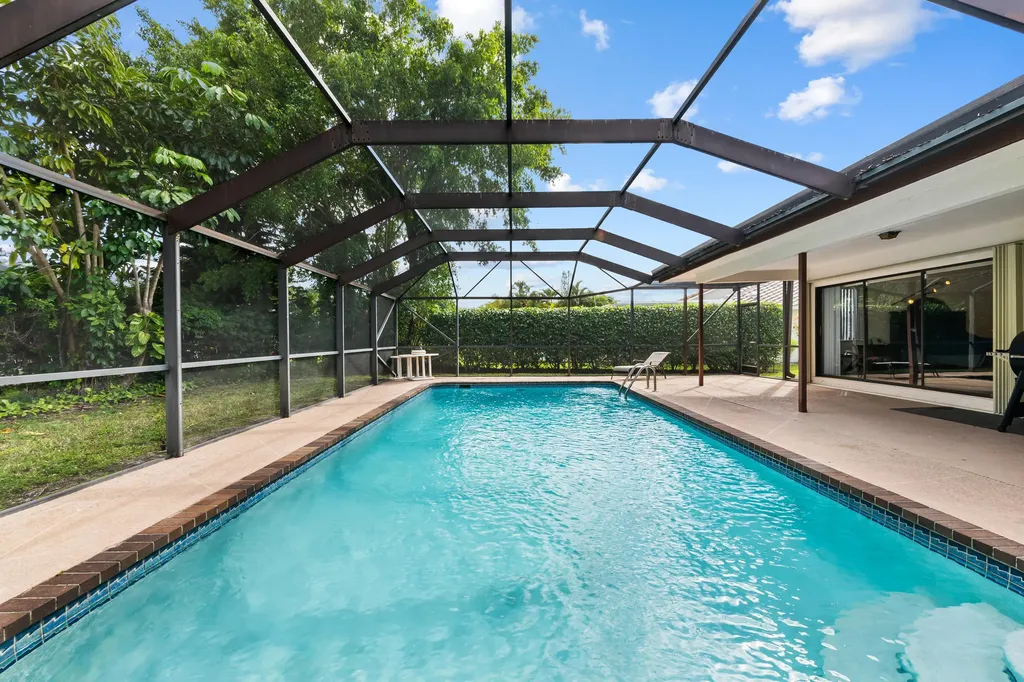10960 NW 17th Place Coral Springs FL 33071