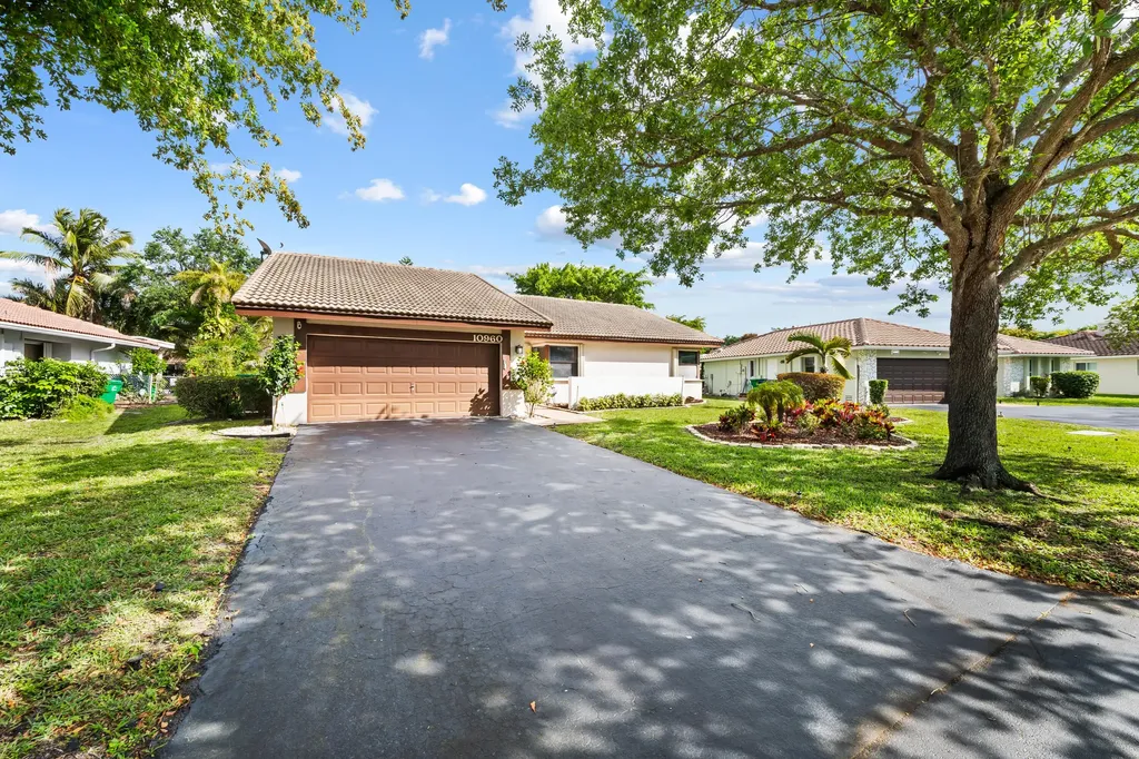 10960 NW 17th Place Coral Springs FL 33071