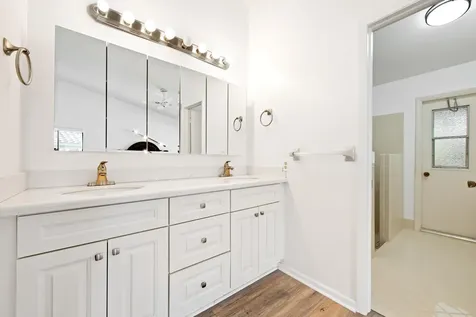 10960 NW 17th Place Coral Springs FL 33071