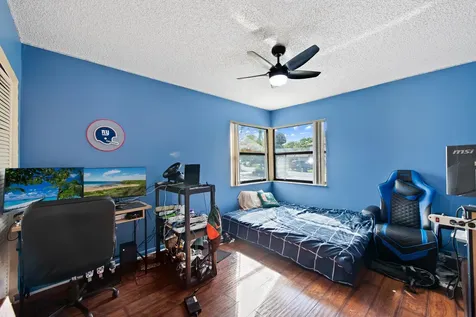 10960 NW 17th Place Coral Springs FL 33071