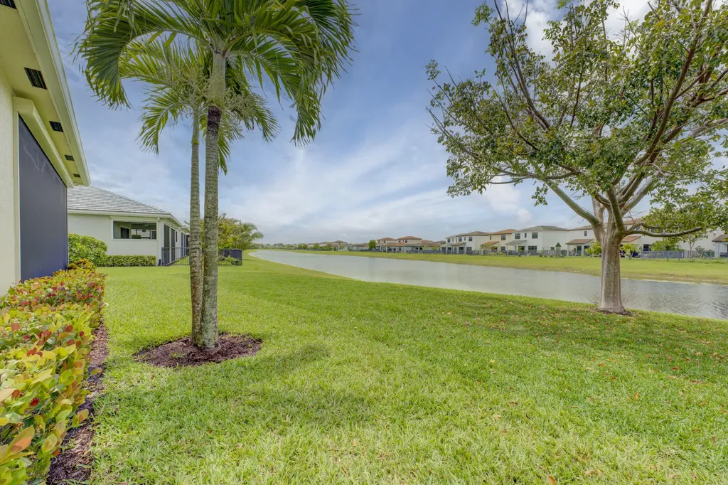 16148 Key Biscayne Lane Westlake FL 33470