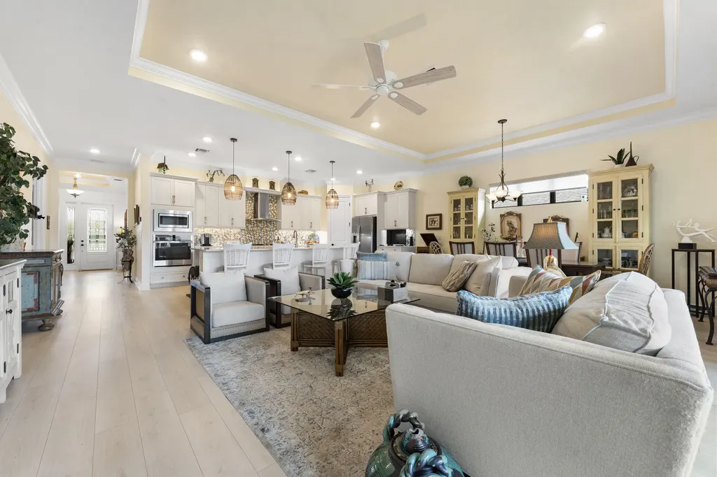 16148 Key Biscayne Lane Westlake FL 33470