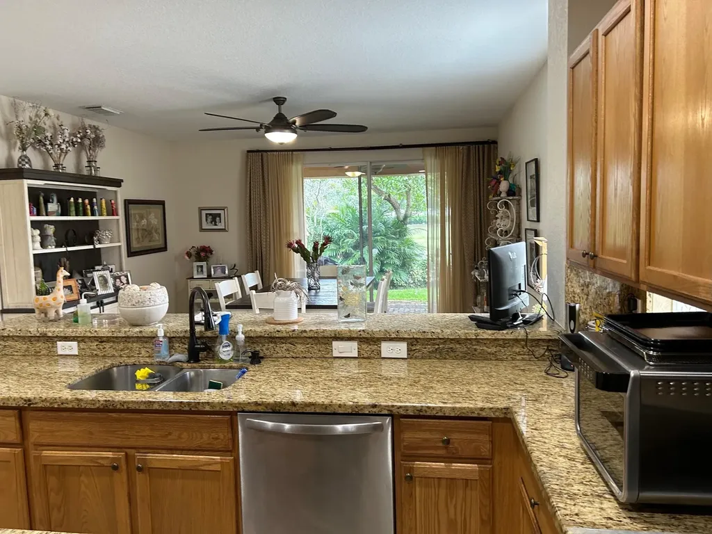 759 Gazetta Way West Palm Beach FL 33413