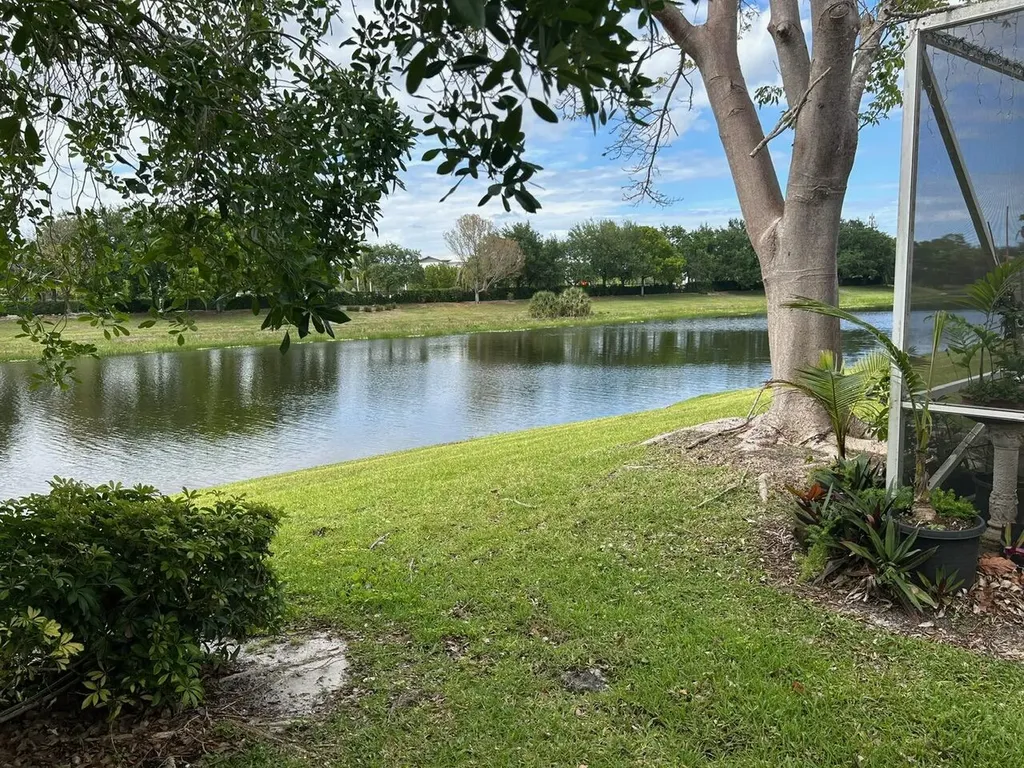 759 Gazetta Way West Palm Beach FL 33413