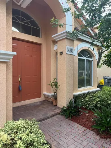 759 Gazetta Way West Palm Beach FL 33413