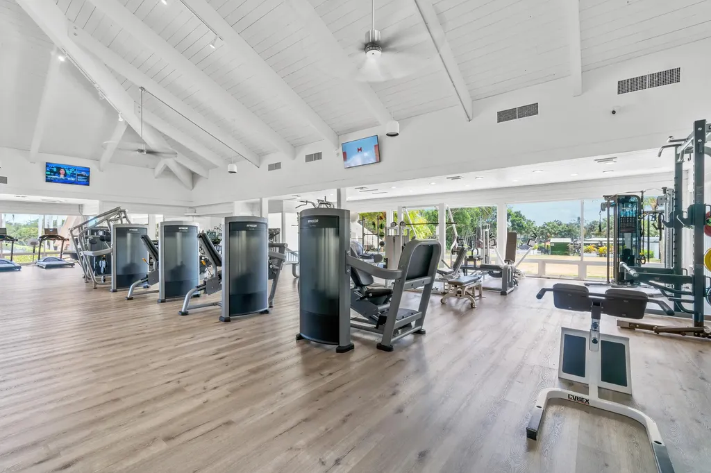 11863 Wimbledon Circle Wellington FL 33414