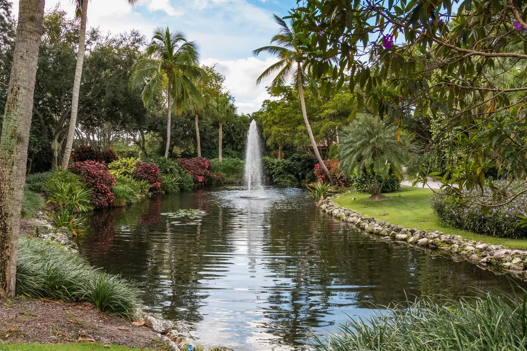 11863 Wimbledon Circle Wellington FL 33414