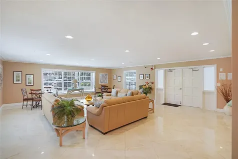 1461 S Ocean Boulevard Lauderdale By The Sea FL 33062