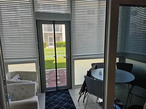 1461 S Ocean Boulevard Lauderdale By The Sea FL 33062