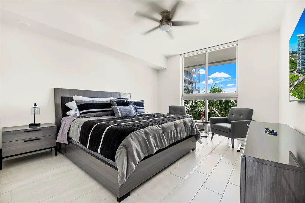 2000 Metropica Way Sunrise FL 33323