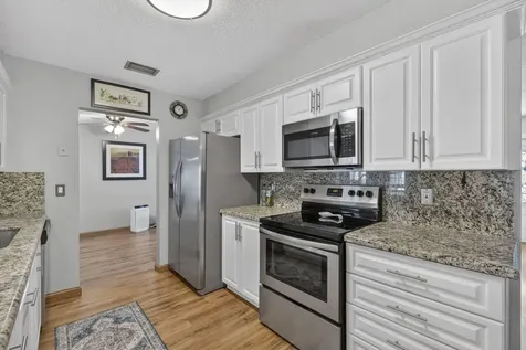7005 NW 95th Terrace Tamarac FL 33321