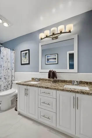 7005 NW 95th Terrace Tamarac FL 33321