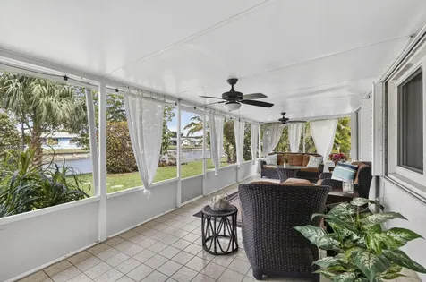 7005 NW 95th Terrace Tamarac FL 33321
