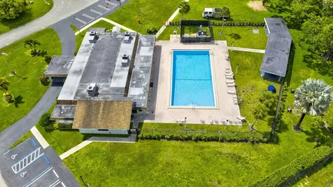 7005 NW 95th Terrace Tamarac FL 33321