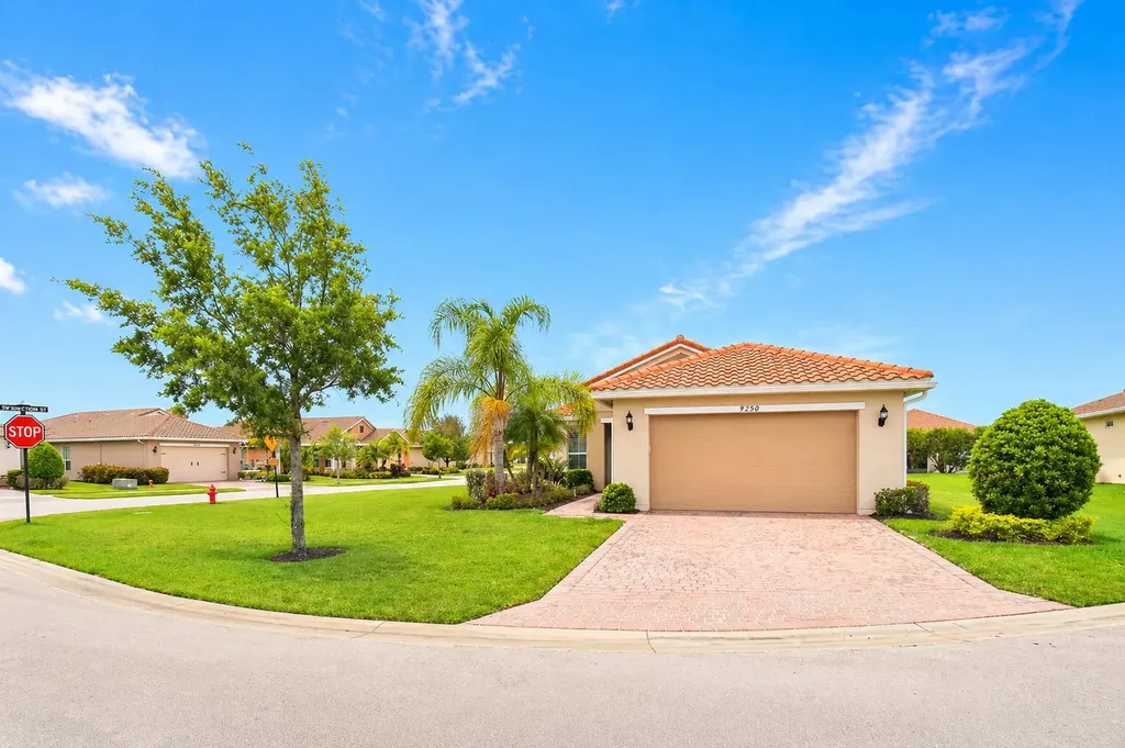 10250 SW Silverberry Court Port St Lucie FL 34987