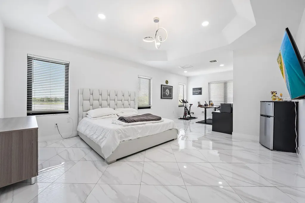 9475 Equus Circle Boynton Beach FL 33472