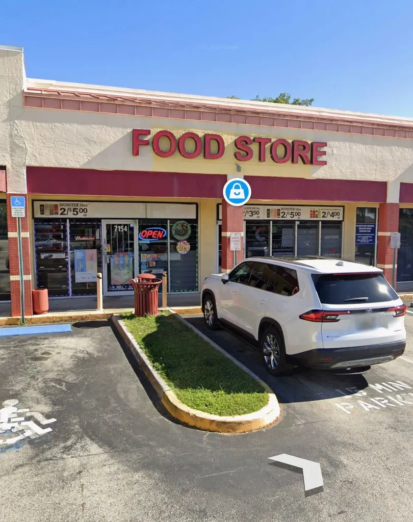 7154 N Nob Hill Road Tamarac FL