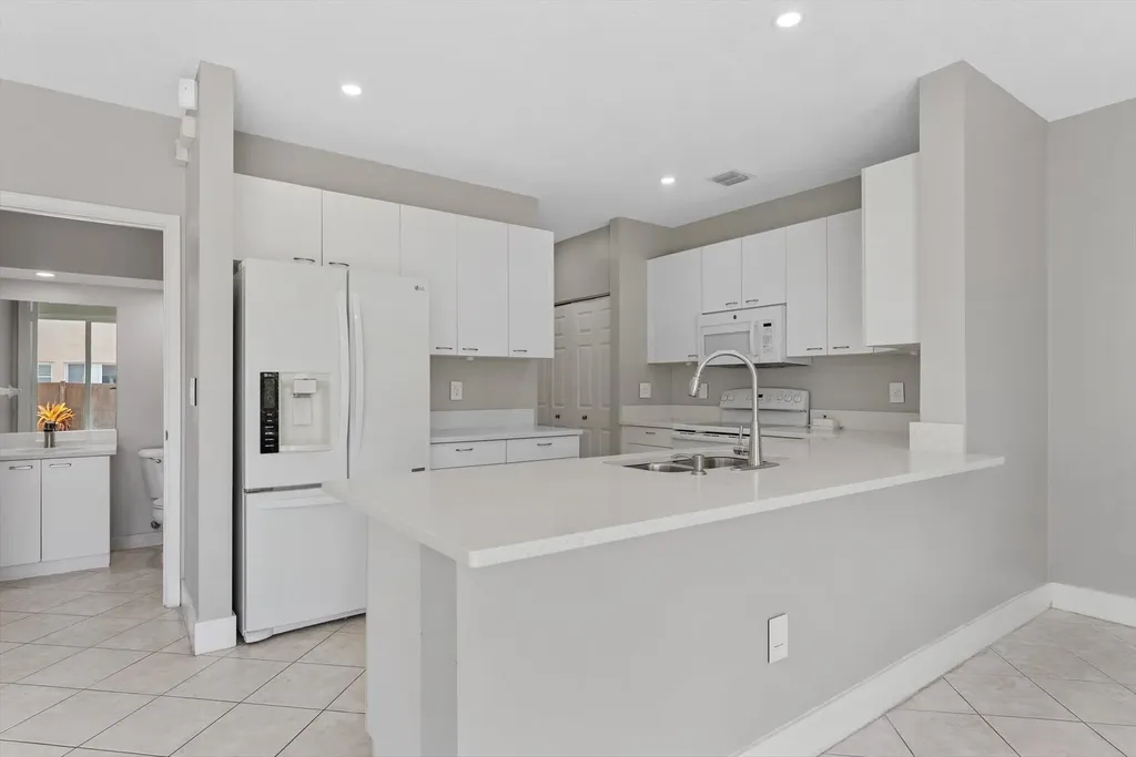 9825 Scribner Lane Wellington FL 33414