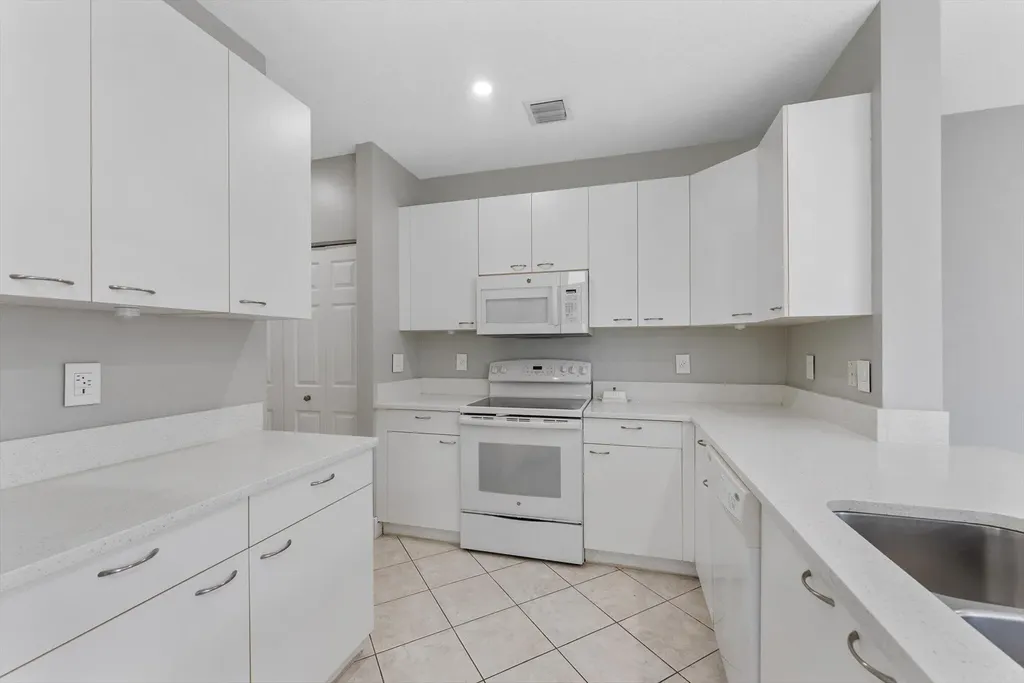 9825 Scribner Lane Wellington FL 33414