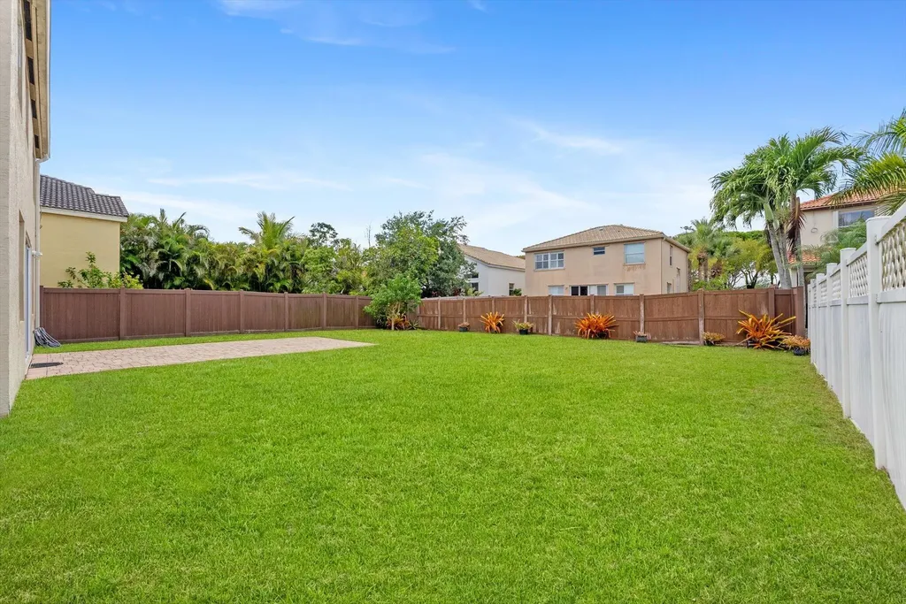 9825 Scribner Lane Wellington FL 33414