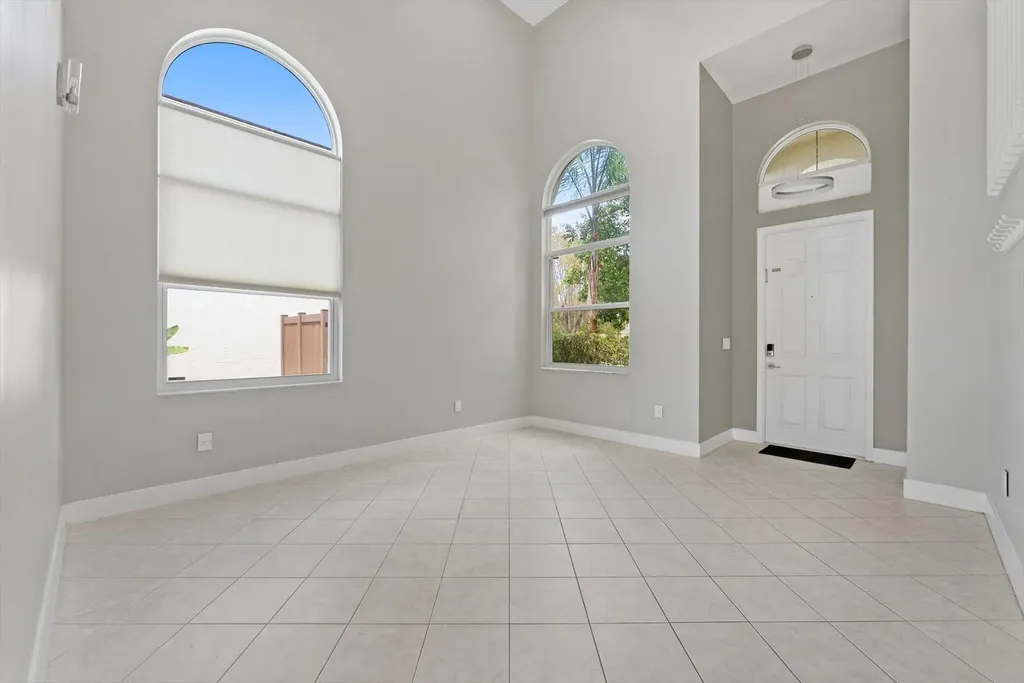 9825 Scribner Lane Wellington FL 33414