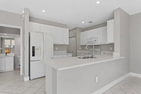 9825 Scribner Lane Wellington FL 33414