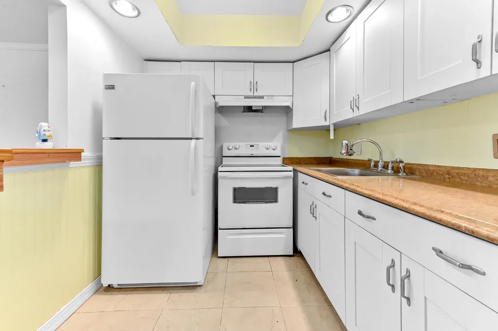 259 Newport P Deerfield Beach FL 33442