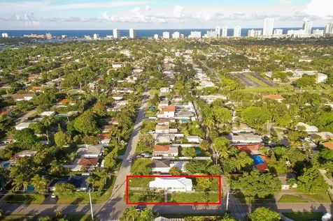 1107 S 15th Avenue Hollywood FL 33020
