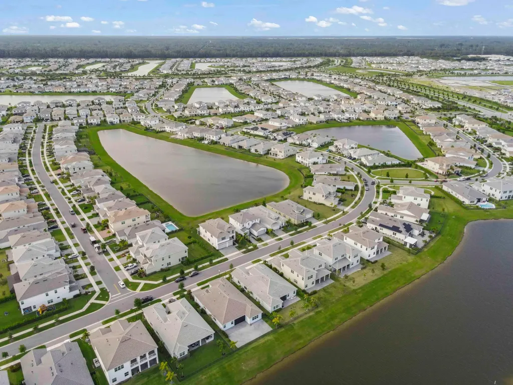 5236 Liberty Lane Westlake FL 33470