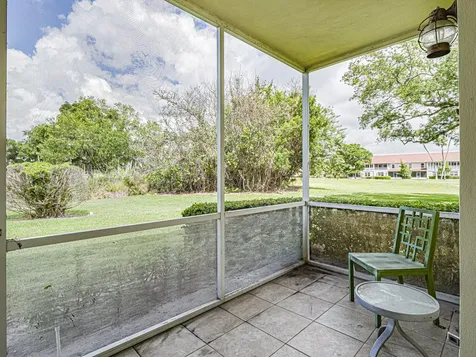 4 Vista Palm Lane Vero Beach FL 32962