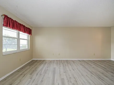4 Vista Palm Lane Vero Beach FL 32962