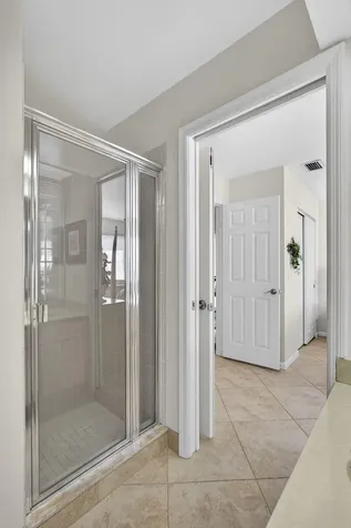 23 Lexington Lane W Palm Beach Gardens FL 33418