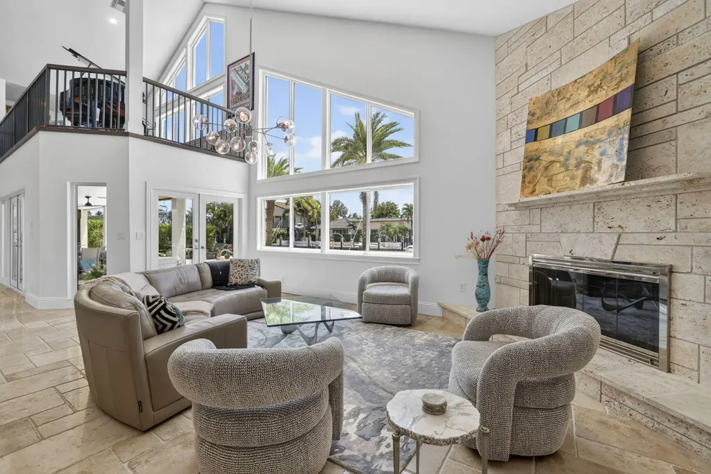 2920 NE 47th Street Lighthouse Point FL 33064