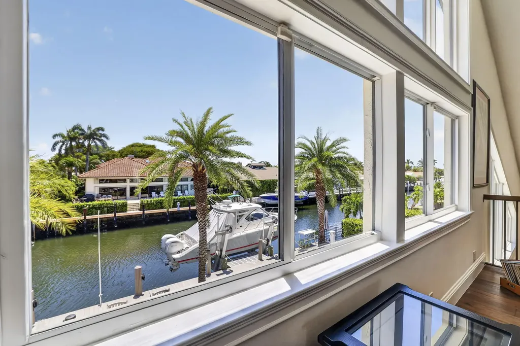 2920 NE 47th Street Lighthouse Point FL 33064