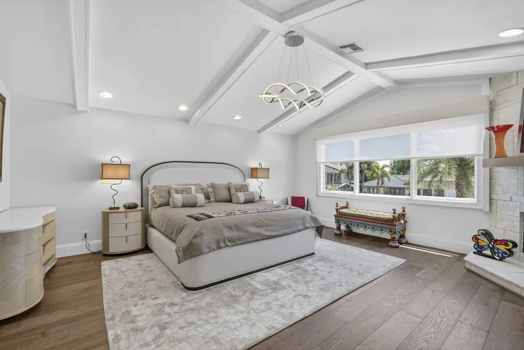 2920 NE 47th Street Lighthouse Point FL 33064